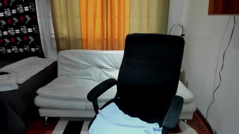 jessica_rabbit777_ online show from 02-04-25, 09:20