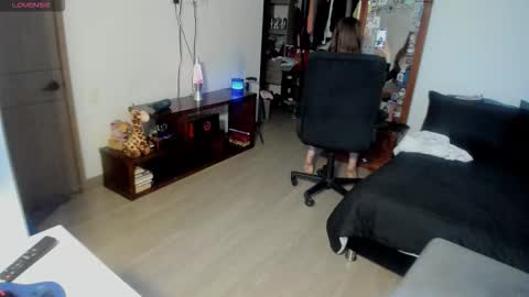 Snapshot of jessica_rabbit777_ chatting on 03-07-26, 11:02 jessica_rabbit777_ online show from 03-07-26, 11:02