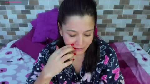 jessimodel independient online show from 06-22-26, 03:25