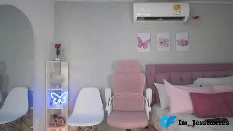 Jessica online show from 05-14-26, 01:07
