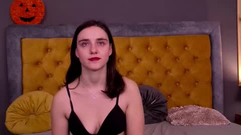 Jessica White online show from 12-01-25, 04:50