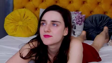 Snapshot of jessica_whitte_ chatting on 02-23-26, 04:21 Jessica White online show from 02-23-26, 04:21