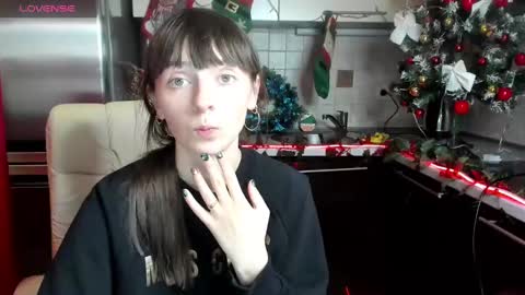 jessicaforris online show from 12-28-24, 07:33