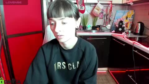 jessicaforris online show from 12-17-25, 07:58