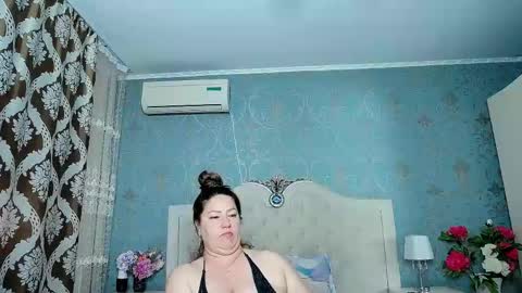 single mommy online show from 05-19-26, 03:57