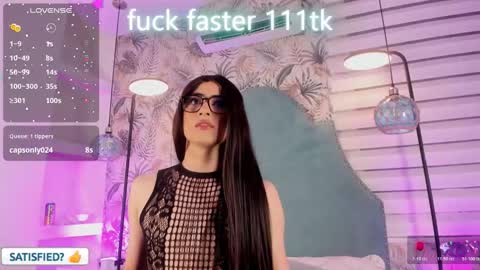 JESSI AND NAOMI online show from 02-12-26, 01:11