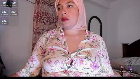 Snapshot of jessicarabbit199 chatting on 11-25-25, 08:25 jessica online show from 11-25-25, 08:25