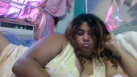 Snapshot of jessicarabbits4 chatting on 07-06-26, 12:13 dovedianna online show from 07-06-26, 12:13