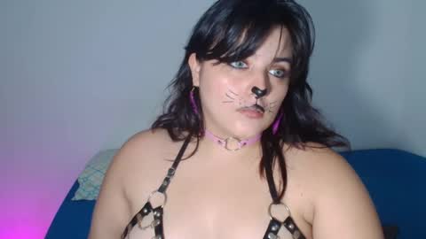 Snapshot of jessicared18 chatting on 11-01-25, 02:02 jessicared18 online show from 11-01-25, 02:02