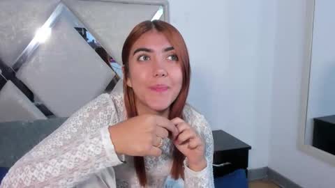 Snapshot of jessicatorres7 chatting on 10-28-25, 03:32 Call me jessi online show from 10-28-25, 03:32