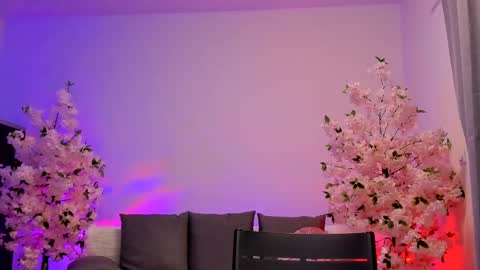 Snapshot of jessiccaburns chatting on 01-31-25, 03:09 Gloria online show from 01-31-25, 03:09