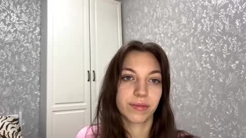 Marie online show from 01-17-26, 04:33