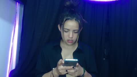 Snapshot of jessie_wild chatting on 01-15-25, 03:00 jessie_wild online show from 01-15-25, 03:00