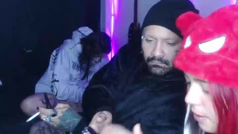 Snapshot of jessie_wild chatting on 02-12-25, 03:40 jessie_wild online show from 02-12-25, 03:40