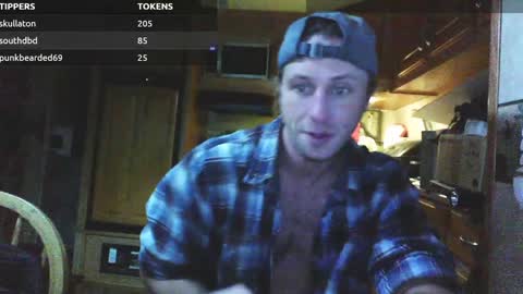 Snapshot of jessiehammerdik chatting on 01-20-25, 12:15 Dixon Cider online show from 01-20-25, 12:15