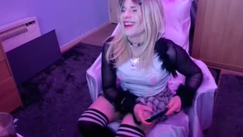 Jessiessicaxx online show from 02-11-25, 08:15