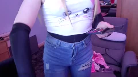 Jessiessicaxx online show from 03-09-25, 03:54