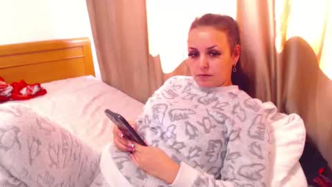 jessiestar3 online show from 03-26-26, 10:10