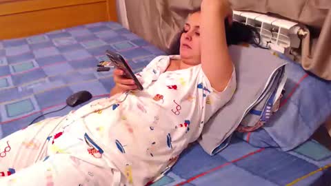 jessiestar3 online show from 05-09-26, 10:26