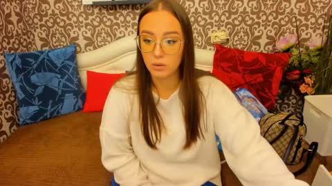 Aurora online show from 11-04-25, 03:05