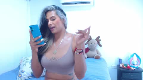 JESSI GOMEZ online show from 12-29-24, 09:41