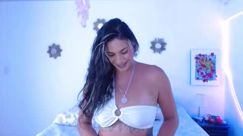 JESSI GOMEZ online show from 10-15-25, 02:06