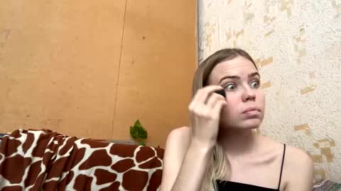 Snapshot of jessika_evans chatting on 05-03-26, 12:11 jessika_evans online show from 05-03-26, 12:11