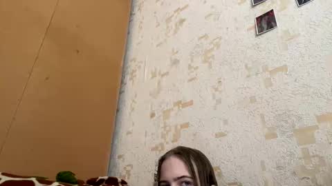 Snapshot of jessika_evans chatting on 05-10-26, 11:48 jessika_evans online show from 05-10-26, 11:48
