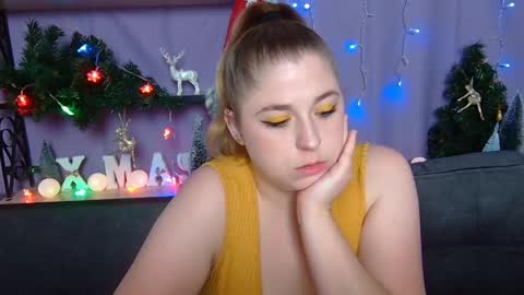 Snapshot of jessikadaniels chatting on 12-03-24, 07:10 Jess online show from 12-03-24, 07:10