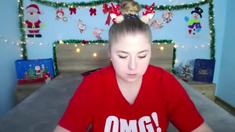 Snapshot of jessikadaniels chatting on 12-20-24, 07:22 Jess online show from 12-20-24, 07:22
