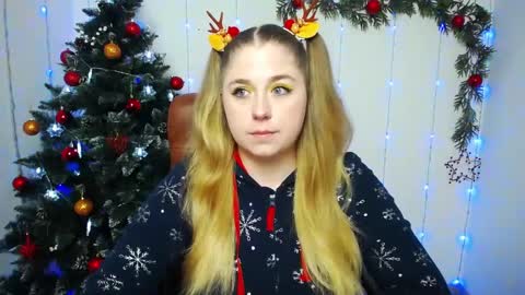 Snapshot of jessikadaniels chatting on 12-21-24, 08:50 Jess online show from 12-21-24, 08:50