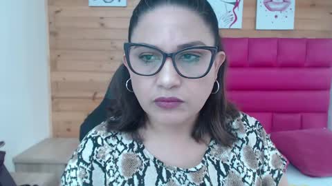 paola online show from 12-05-24, 02:55