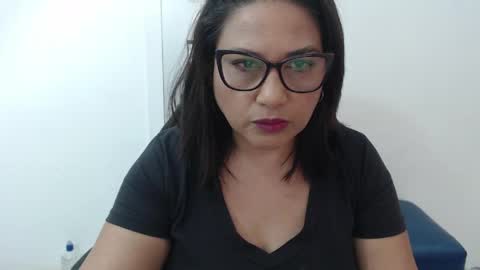 paola online show from 03-31-26, 12:38