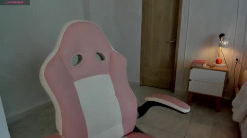    online show from 11-27-25, 03:14