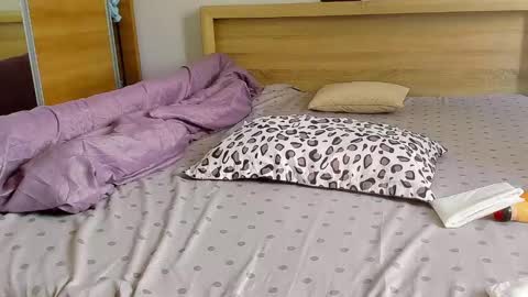 jesssica online show from 03-03-25, 08:05