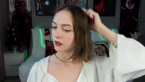 JesssWalker online show from 12-30-24, 08:32