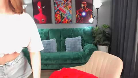 JesssWalker online show from 05-03-26, 08:26