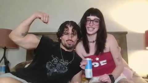 Snapshot of jessxovalenci chatting on 11-10-25, 02:10 JessxoValenci online show from 11-10-25, 02:10