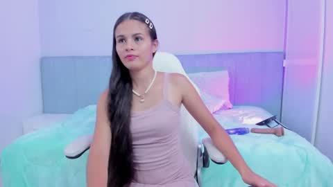 jessy_naugthy18 online show from 09-19-25, 10:27