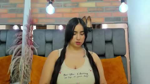 JESSY CORTES online show from 12-22-25, 04:59