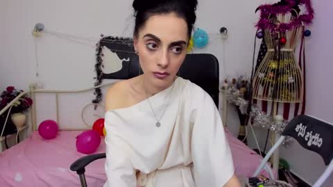 Jessy online show from 01-04-25, 01:52