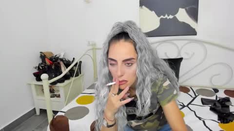 Jessy online show from 09-28-25, 07:19