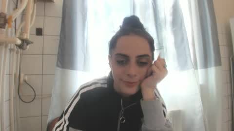 Jessy online show from 10-14-25, 08:04