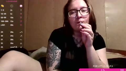 Snapshot of jessystoune1 chatting on 10-19-25, 07:25 Bye everyone i cant see any reason to stay here wish u luck online show from 10-19-25, 07:25