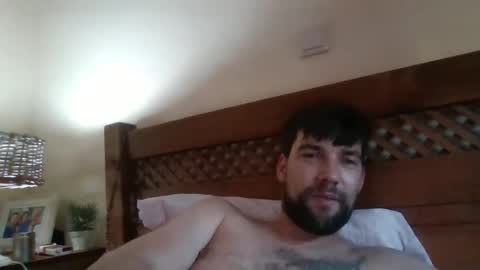 Snapshot of jesus97m chatting on 10-18-25, 08:26 jesus97m online show from 10-18-25, 08:26