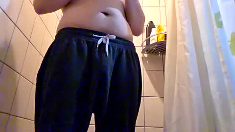 Snapshot of jetlaggerr chatting on 02-27-25, 04:32 jetlaggerr online show from 02-27-25, 04:32