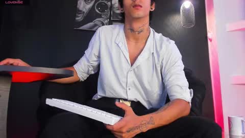jett_savage online show from 09-10-25, 01:00