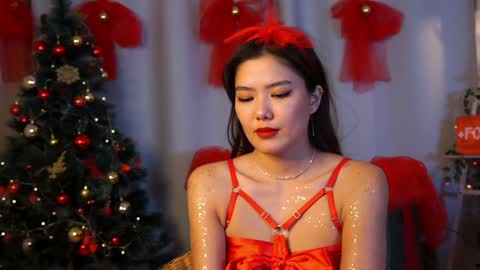 Snapshot of jettablock chatting on 12-20-24, 07:17 Hi all. My name is Naomi and Im glad to see you in my room online show from 12-20-24, 07:17