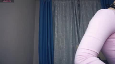 Snapshot of jettahartill chatting on 09-22-25, 03:36 Daryl online show from 09-22-25, 03:36