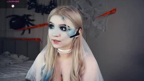 Snapshot of jettahartill chatting on 10-31-25, 05:58 Daryl online show from 10-31-25, 05:58